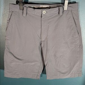 Hollas XFC Men’s Grey Golf Shorts Size 34